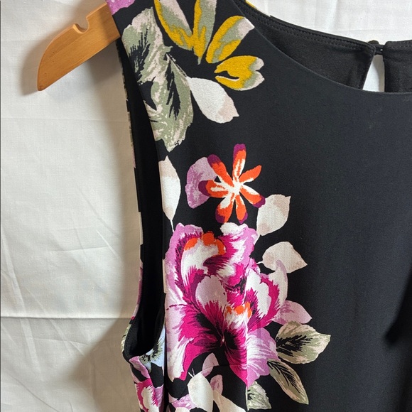 White House Black Market Black Floral Midi Dress - Picture 4 of 5